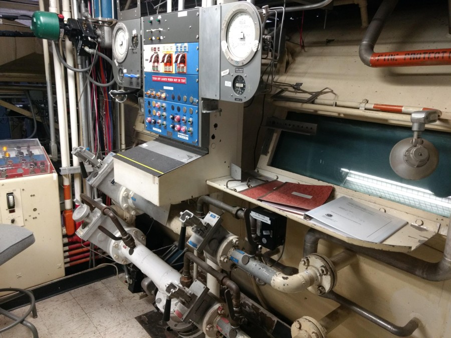 8-ft Chamber Control
Console